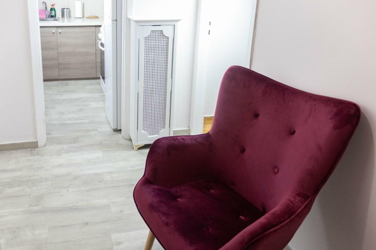 Appartement Cozy In The Center Of *